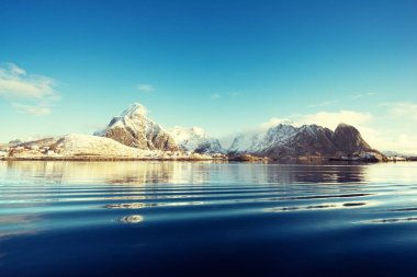 Reine Köyü, Lofoten Adaları, Norveç 'te kar