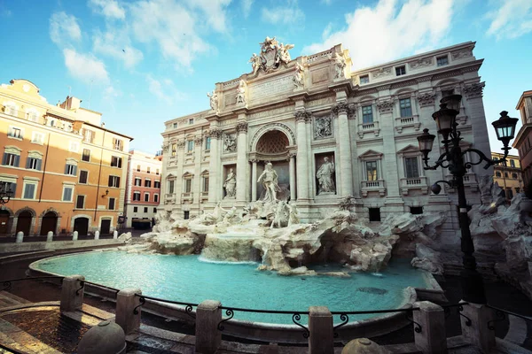 Trevi Fountain, Róma, Olaszország — Stock Fotó