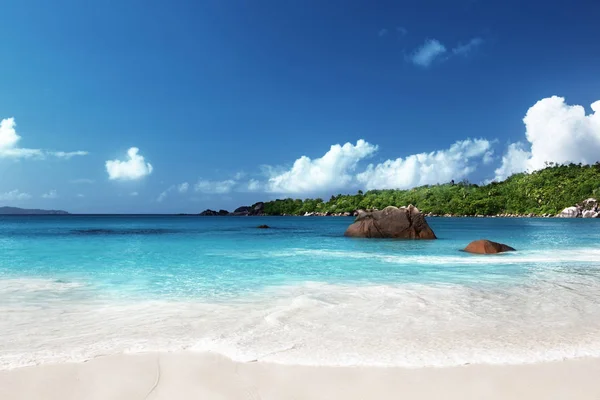 Stranden Anse Lazio på ön Praslin, Seychellerna — Stockfoto
