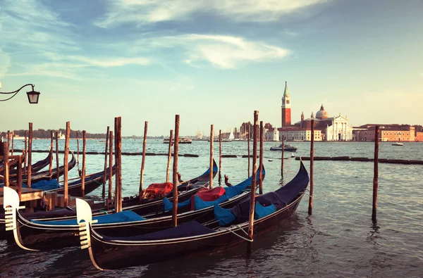 Kościół San Giorgio Maggiore i łodzie, Wenecja, Włochy — Zdjęcie stockowe