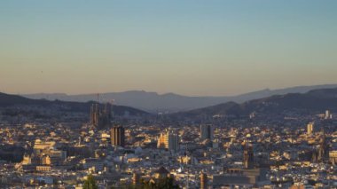 Timelapse Barcelona günbatımı zamanında, İspanya