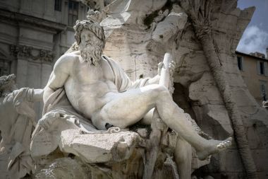 Piazza Navona, Roma dört Irmak Çeşmesi Bernini'nin Zeus