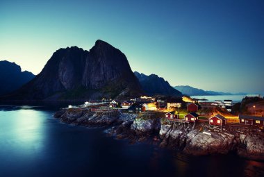 Hamnoy yaz, Lofoten Adaları, Norveç