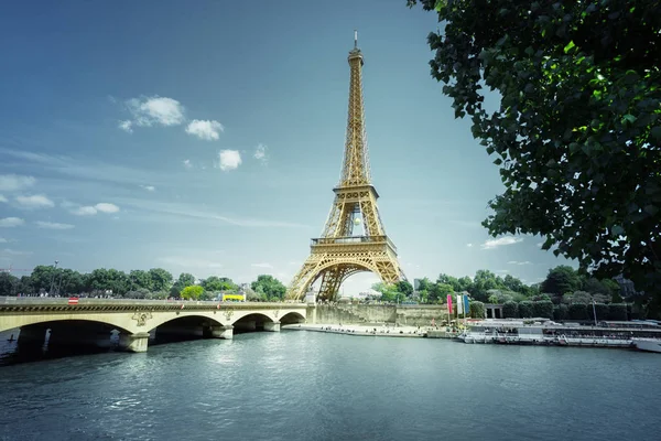 Eiffeltornet i Paris. Frankrike — Stockfoto