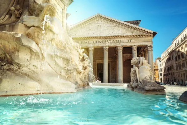 Fonte do Panteão, Roma — Fotografia de Stock
