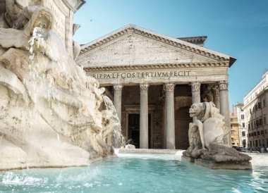 Pantheon çeşme, Roma
