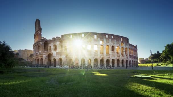 Koloseum Římě Ranní Slunce Timelapse — Stock video