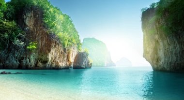 küçük ada, Krabi il, Tayland Beach