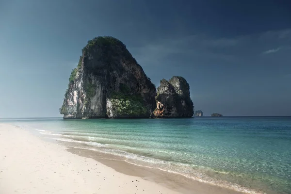 Plage dans la province de Krabi, Thaïlande — Photo