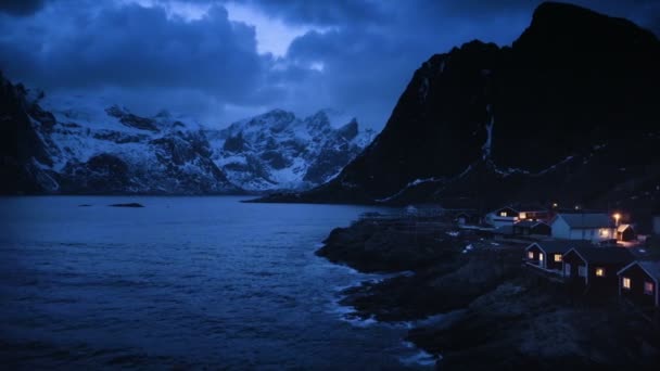 Рыбацкая Деревня Хамной Ночью Лофотенские Острова Норвегия — стоковое видео