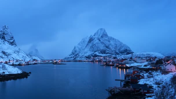 Pôr Sol Reine Village Lofoten Islands Noruega — Vídeo de Stock