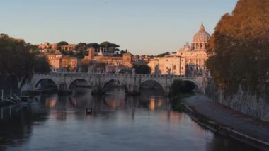 St. Peters Bazilikası, Sant Angelo Köprüsü, Vatikan, Roma, İtalya