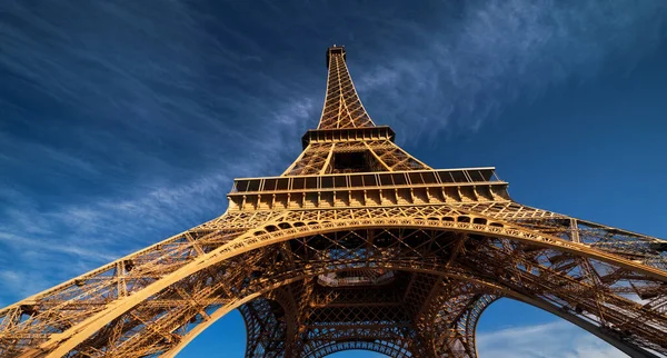 Blu Sky Och Eiffeltornet Paris Frankrike — Stockfoto