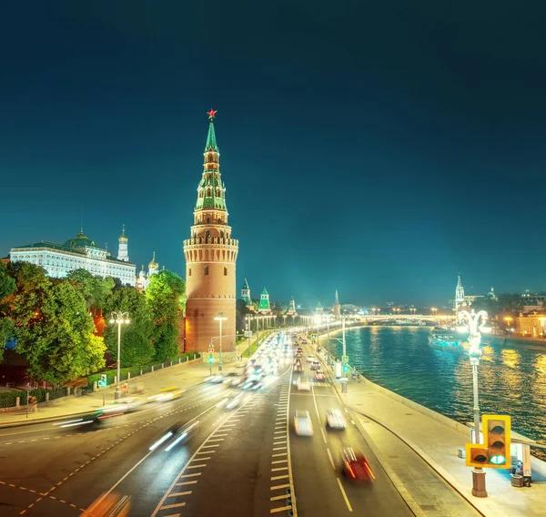Moskauer Kreml Uferpromenade Und Fluss Moskau Russland — Stockfoto