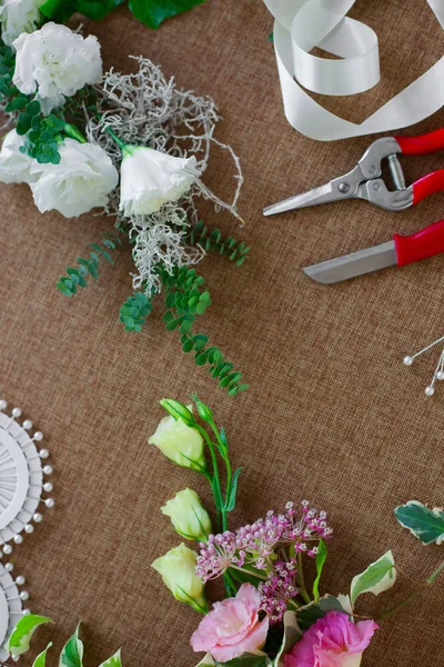 Florist workplace. Tools and accessories. — Stock Photo, Image