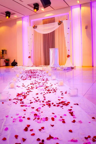 Traditions juives cérémonie de mariage. Canopée de mariage (chuppah ou h — Photo