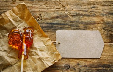 lolipop, kraft kağıt üzerinde horoz