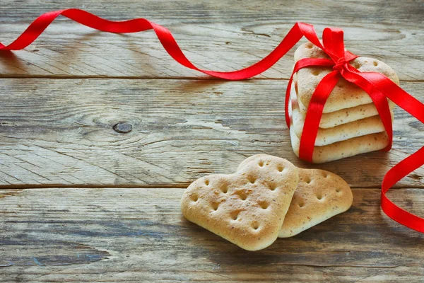 Fundo do dia dos namorados, cookies formam coração — Fotografia de Stock