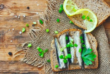 Sandviç ile füme hamsi Üstten Görünüm