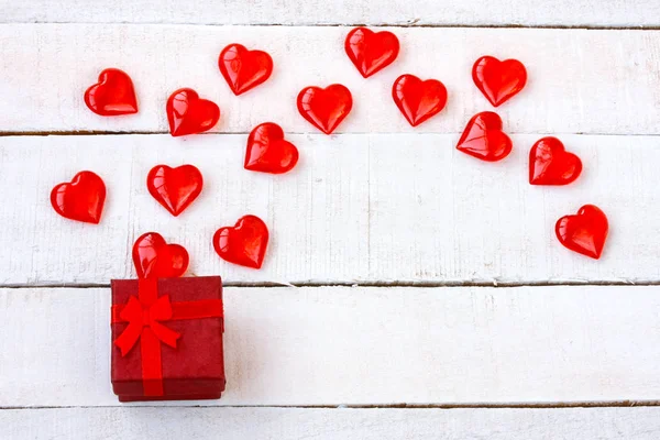 Валентинки денна листівка, подарункова коробка, прозоре серце — стокове фото