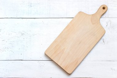 beyaz zemin üzerine Ahşap doğrama tahtası