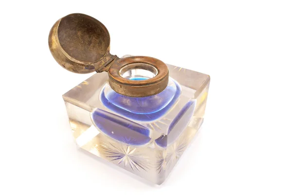 Antika kristal InkWell beyaz izole — Stok fotoğraf