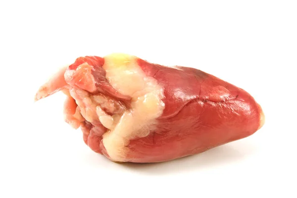 Surowe serce kurczaka izolowane na białym tle — Zdjęcie stockowe