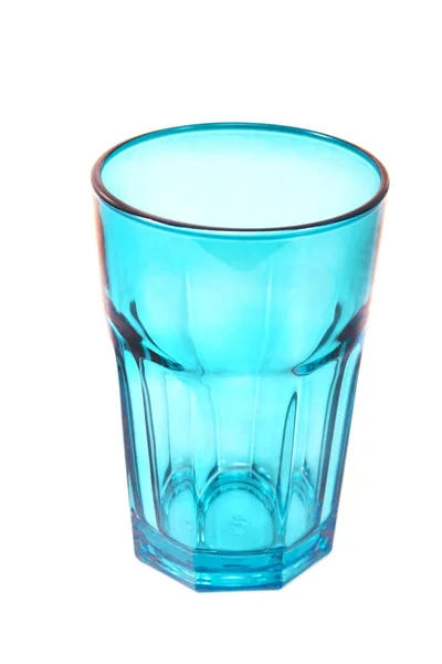 Verre bleu isolé sur fond blanc — Photo