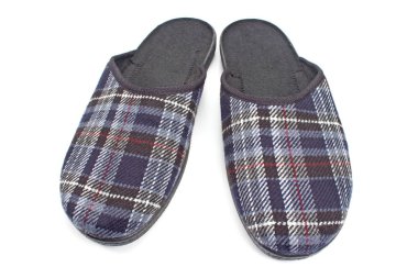 beyaz arka planda izole ev terlikleri