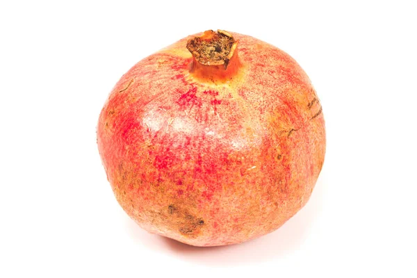 Granátové jablko ovoce izolované na bílém — Stock fotografie
