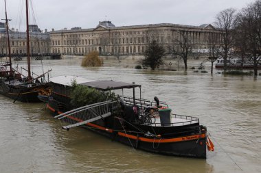 Ocak 2018 ayı boyunca Paris sel