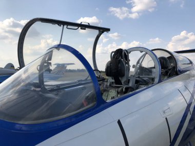 L-29 Delphin in Ukraine clipart