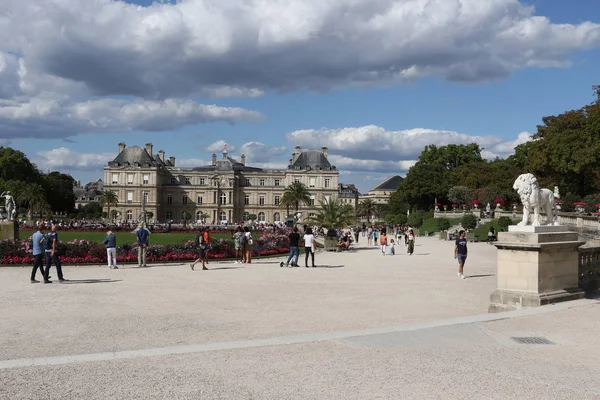 Jardín Luxemburgo Senado Francés París —  Fotos de Stock