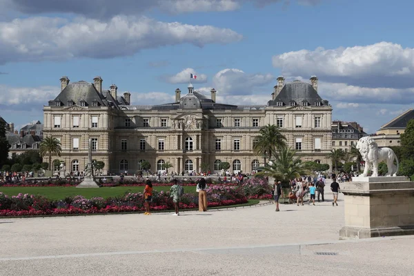 Jardín Luxemburgo Senado Francés París —  Fotos de Stock