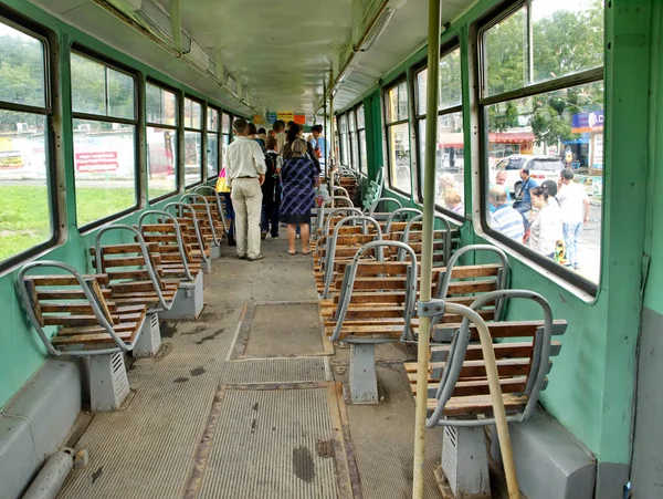 VLADIVOSTOK, RUSSIA - 3 SETTEMBRE 2015: Tram serie 71-60 — Foto Stock