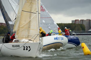 Novosibirsk, Rusya Federasyonu-July12:Sailing Regatta, Bölgelerarası rekabetin