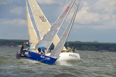Novosibirsk, Rusya Federasyonu-July12:Sailing Regatta, Bölgelerarası rekabetin