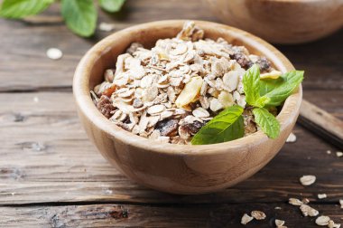 sağlıklı ev yapımı granola