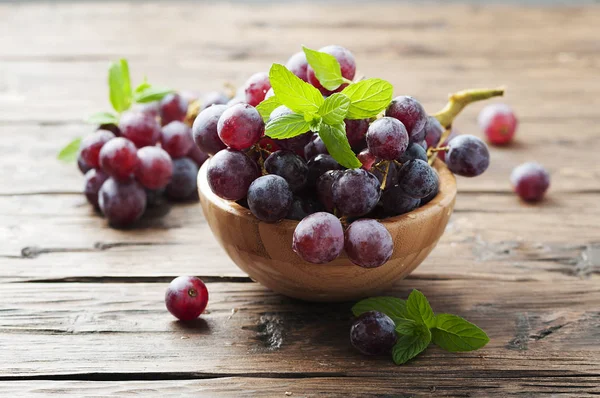 Uvas rojas maduras — Foto de Stock