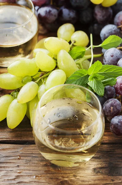 White grapes juice — Stock Photo, Image