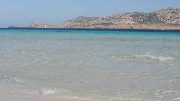 Praia sardiniana incrível — Vídeo de Stock