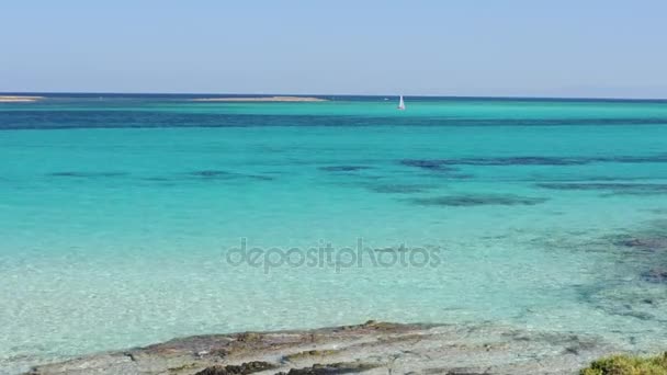 Praia sardiniana incrível — Vídeo de Stock