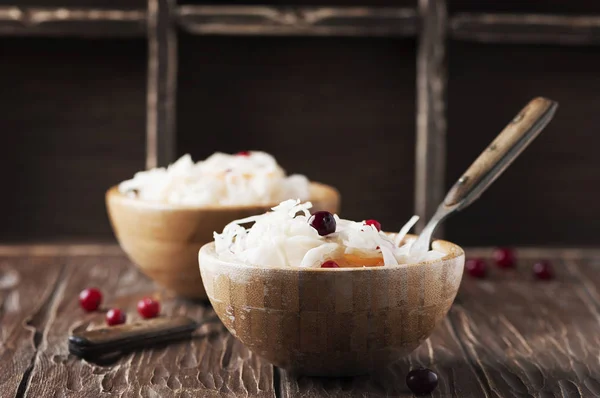 Traditioneller russischer Sauerkraut — Stockfoto