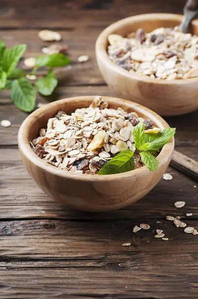 Healthy breakfast with homemade granola — Stock Photo, Image