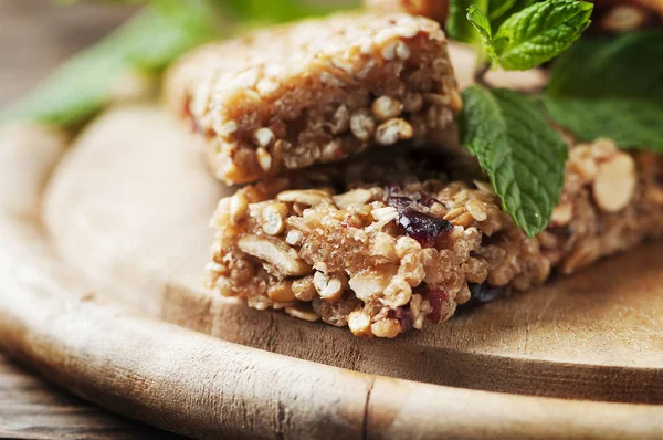 Healthy cereal bars — Stock Photo, Image