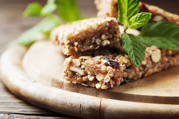 Healthy cereal bars — Stock Photo, Image