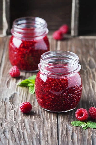 Homemade jam with raspberry on the wooden table — Stock Photo, Image