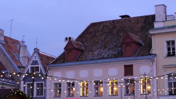 Decorações de rua de Natal de Tallinn — Vídeo de Stock