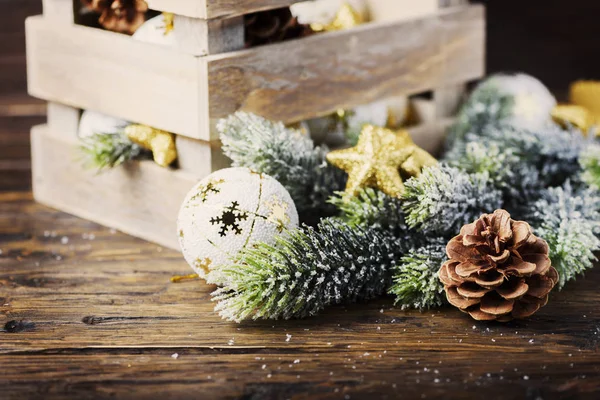 Konzept Der Weihnachtskarte Auf Dem Hölzernen Hintergrund Selektiver Fokus — Stockfoto