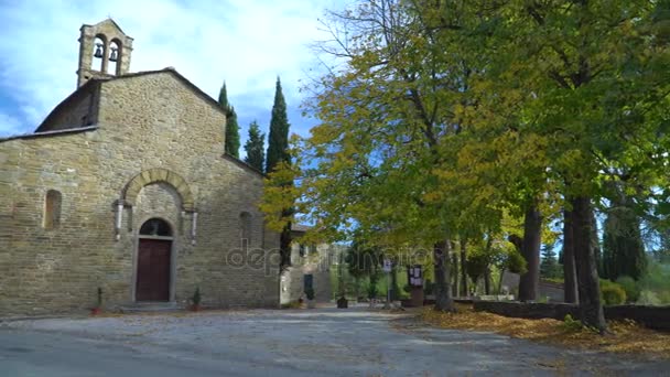 Τοσκάνη Ιταλία Οκτωβρίου 2017 Προβολή Της Καθολικής Εκκλησίας Κοντά Κορτόνα — Αρχείο Βίντεο